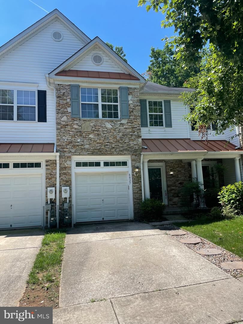 Property Photo:  6027 Blue Point Court  MD 21029 