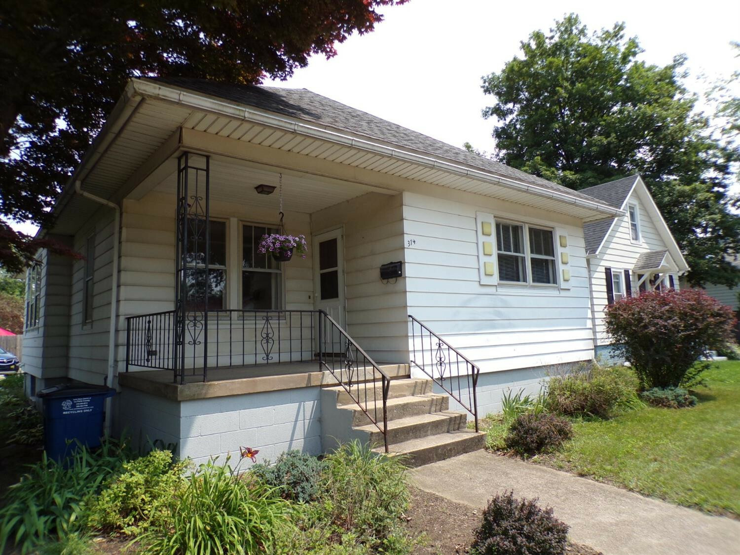 Property Photo:  314 Jackson Street  IN 46360 