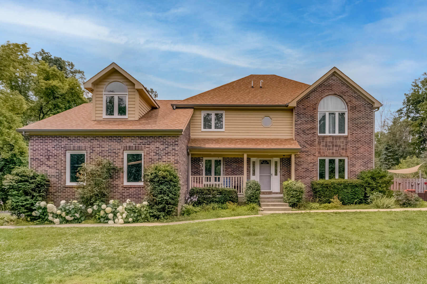 Property Photo:  9011 Carmel Court  IL 60081 