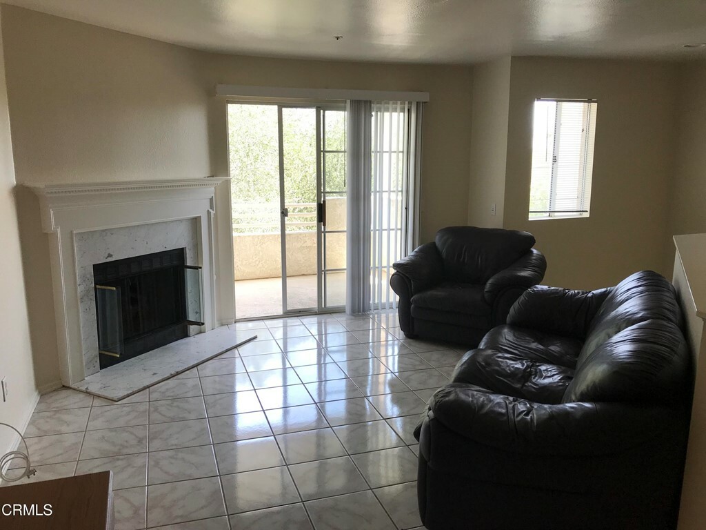 Property Photo:  2713 Antonio Drive 209  CA 93010 