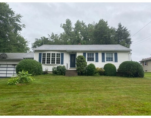 Property Photo: 5 Jeane Dr MA 01040