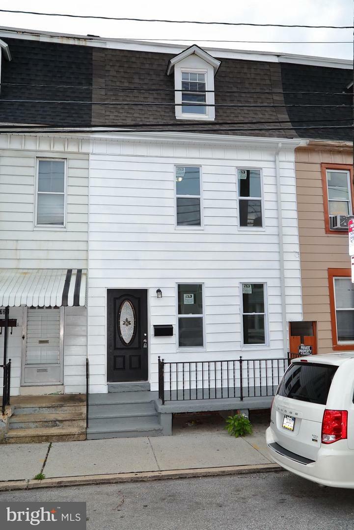 Property Photo:  720 E Philadelphia Street  PA 17403 