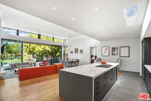Property Photo: 6254 Busch Dr CA 90265