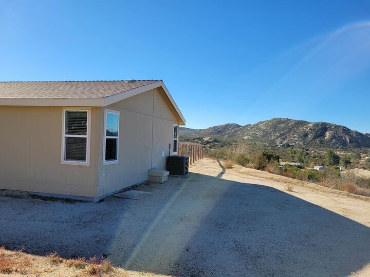 Property Photo:  1409 Kimberly Way  CA 91906 