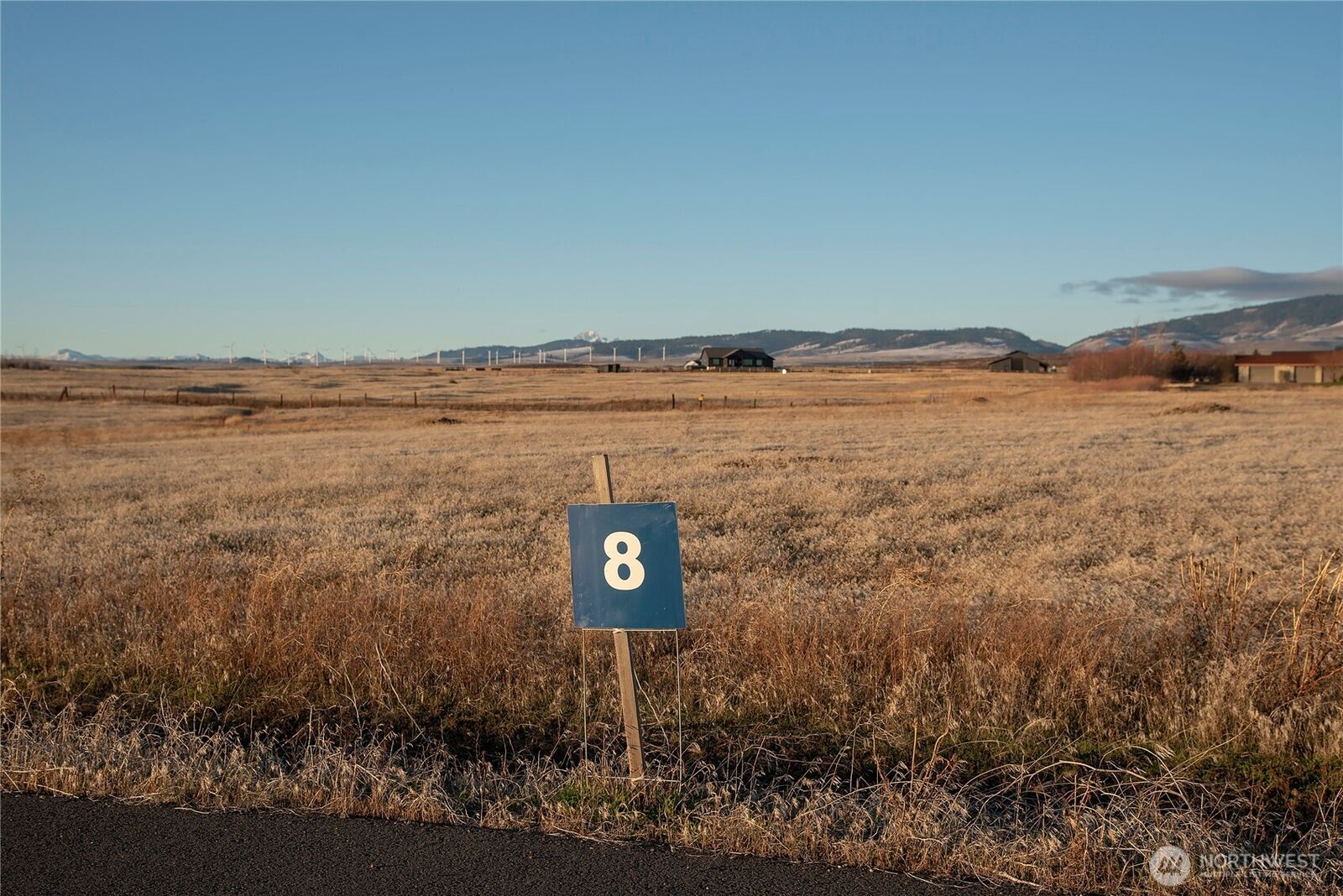 Property Photo: 8 Green Canyon Lane WA 98926