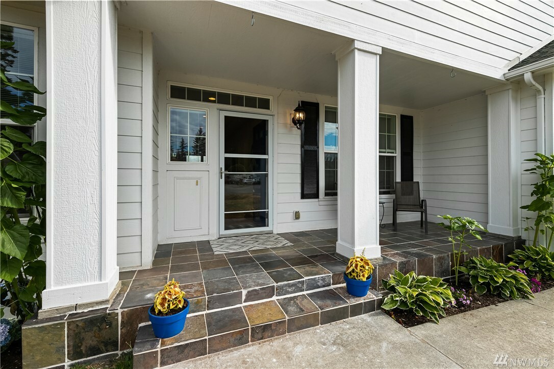 Property Photo:  8395 Richmond Park Rd  WA 98230 