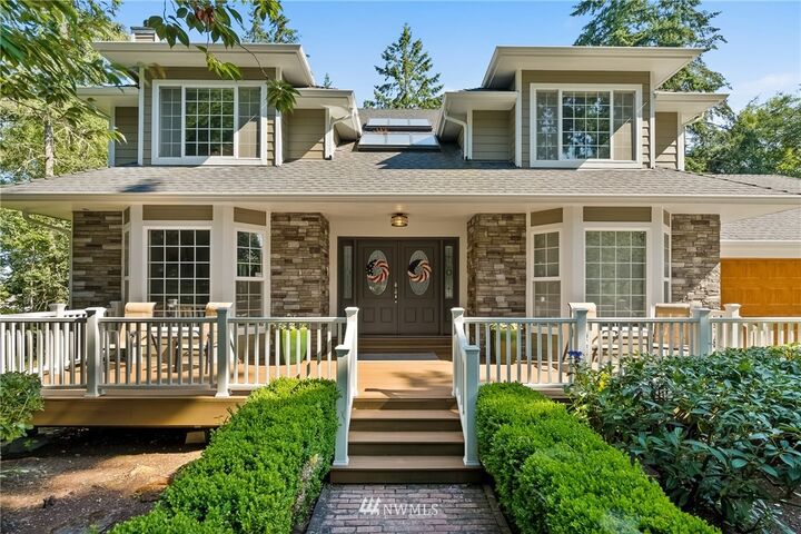 10222  126th Street NW  Gig Harbor WA 98329 photo