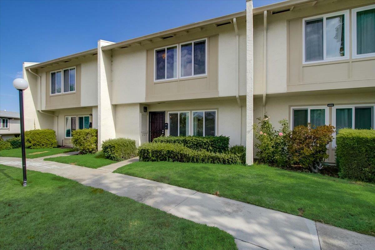 Property Photo: 1834 Queen Elizabeth Way CA 95132