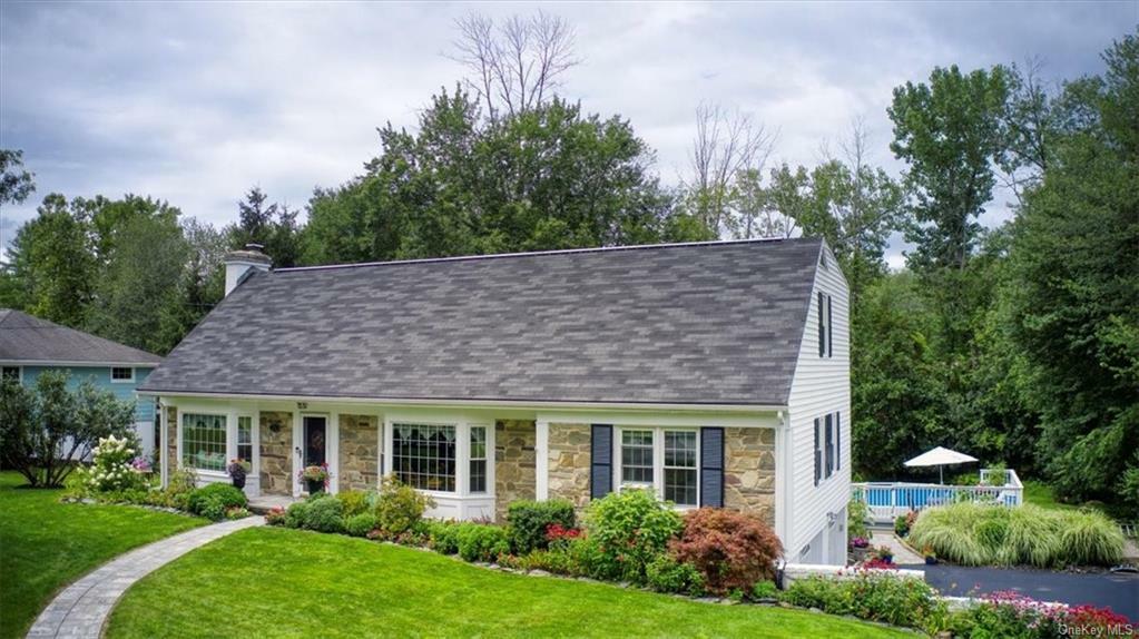 Property Photo:  71 Round Hill Road  NY 12603 