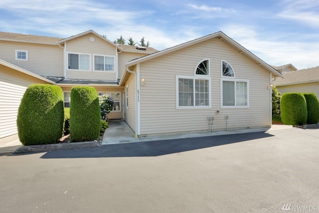 Property Photo: 6313 111th Ave E WA 98372