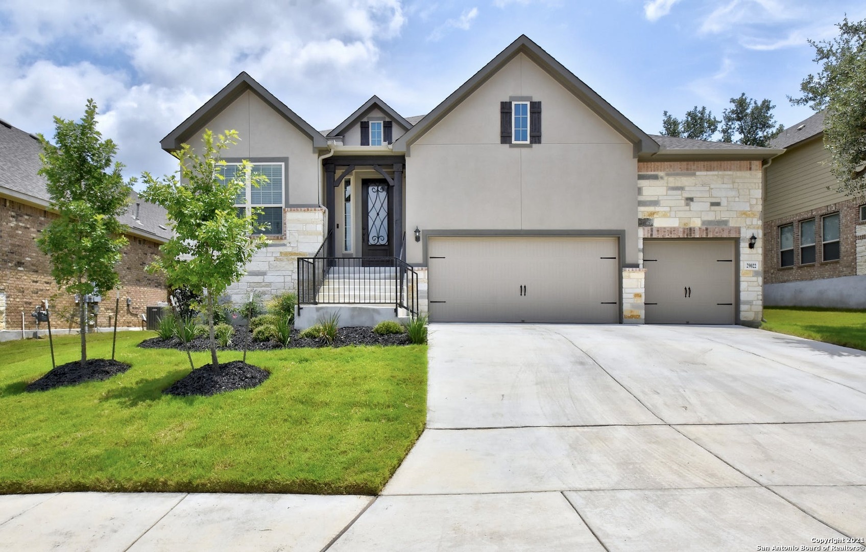 Property Photo: 29022 Gracies Sky TX 78260
