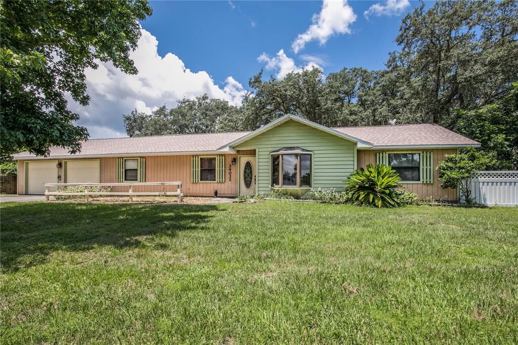 Property Photo:  34031 Grant Ave  FL 34788 