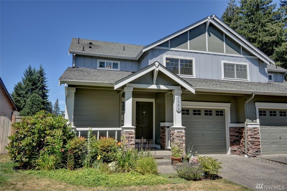 Property Photo: 3542 Surrey Dr NE WA 98506