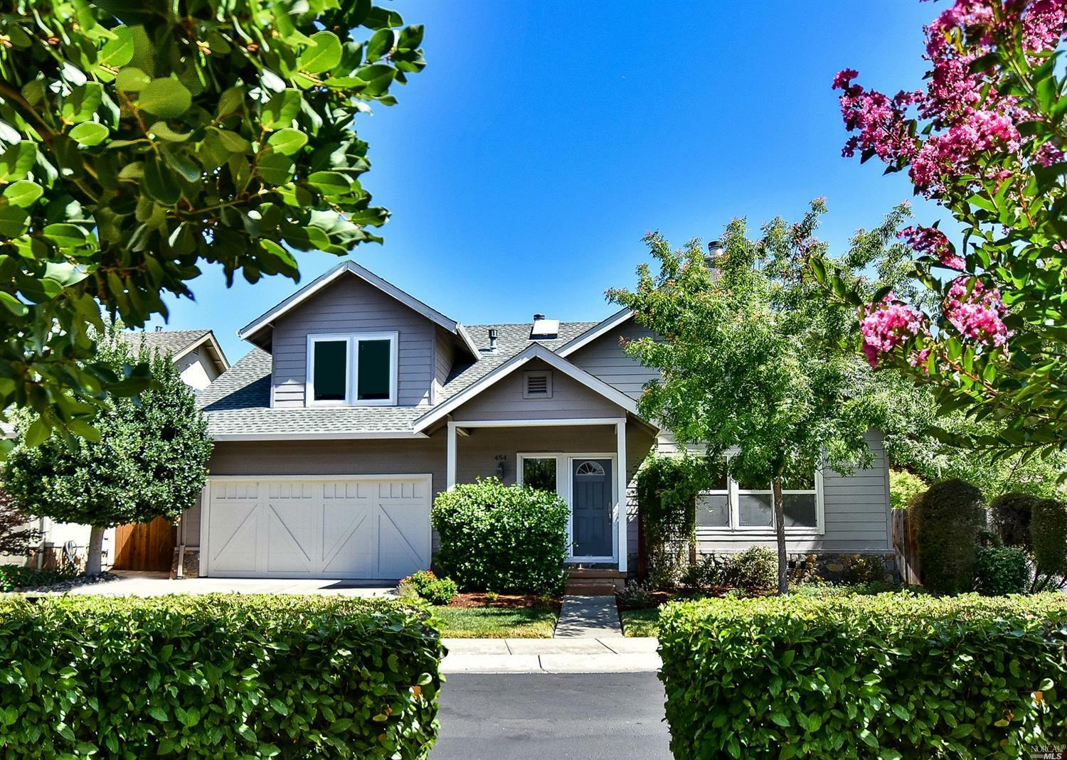 Property Photo: 454 Troy Lane CA 95476