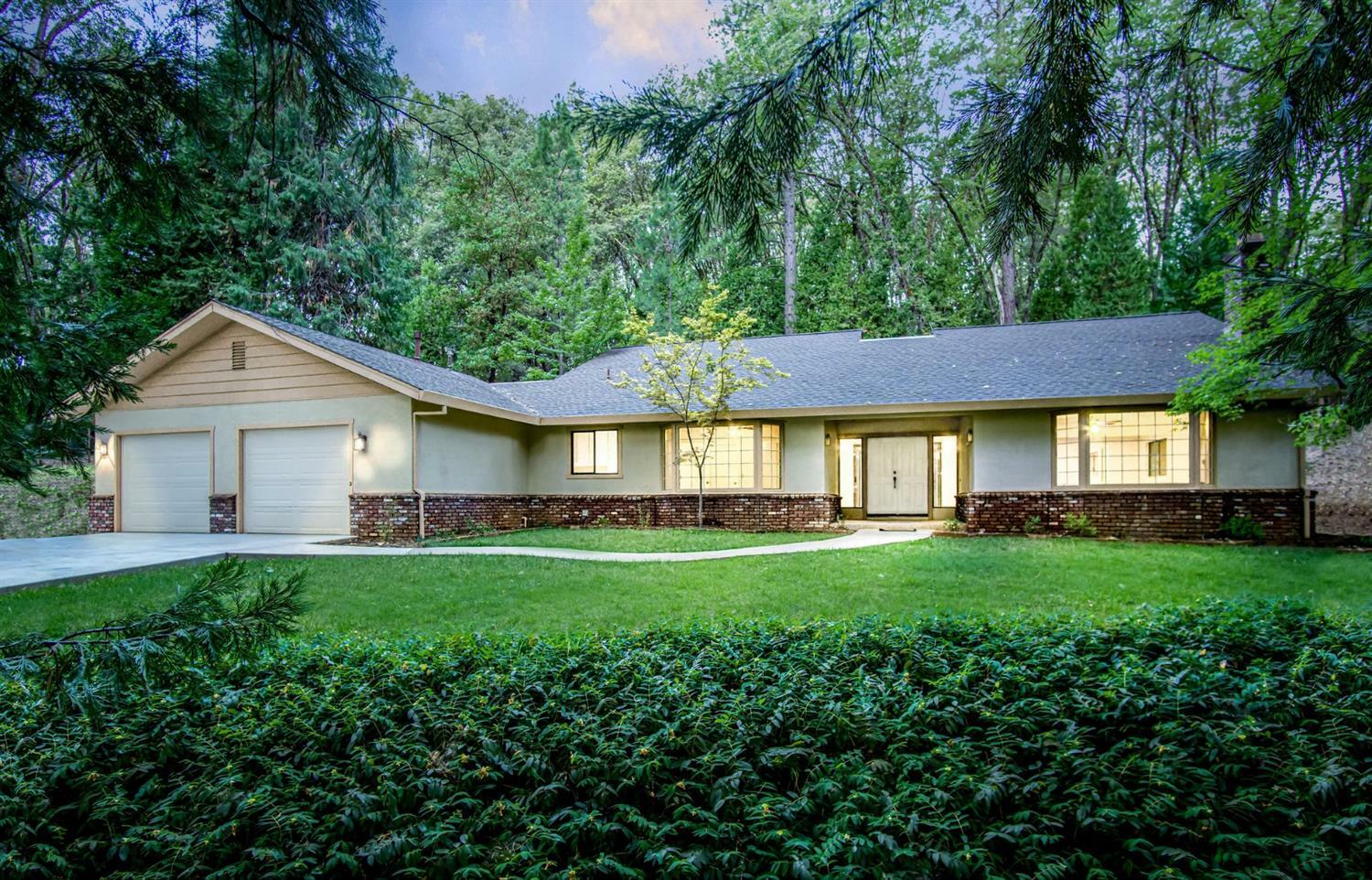 Property Photo:  13692 Edgewood Drive  CA 95945 