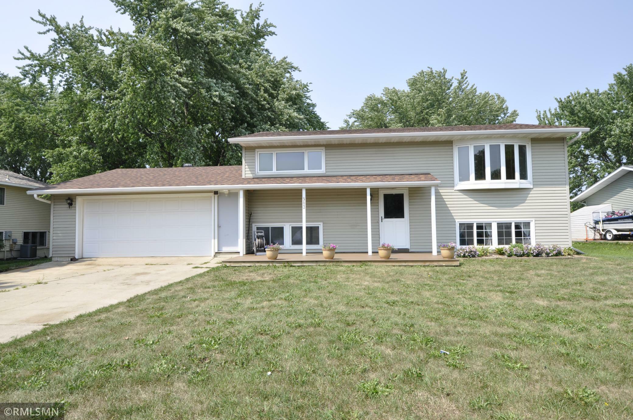 Property Photo: 903 5th Street NW MN 55944