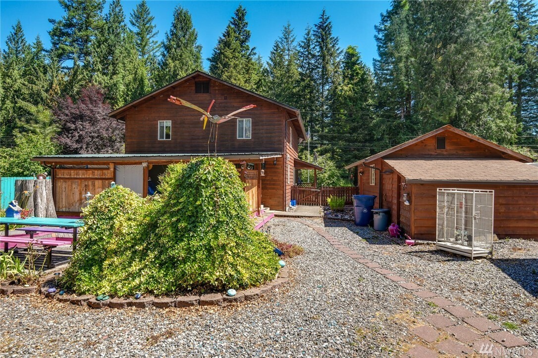 Property Photo:  17716 433rd Ave SE  WA 98251 