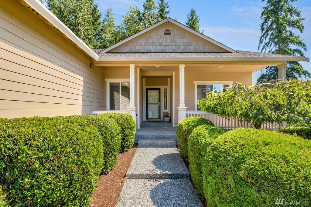 Property Photo: 9311 105th Ave NE WA 98258