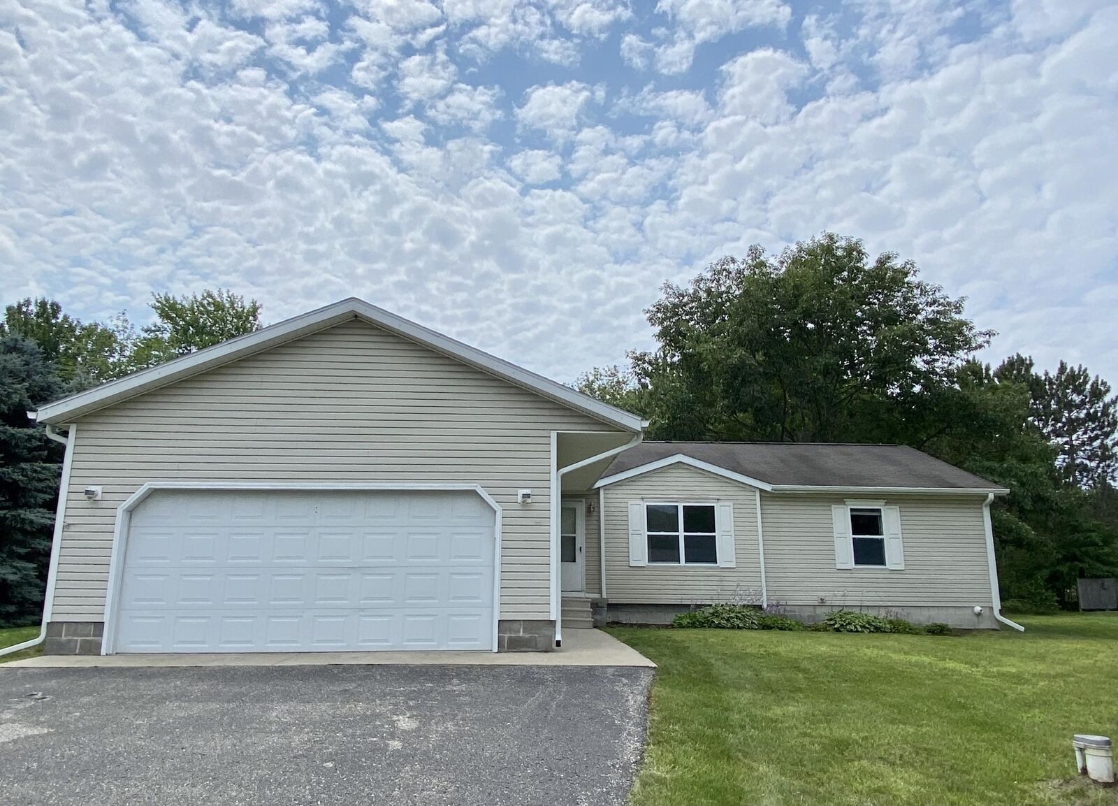 Property Photo: 2101 Westwood Drive MI 49721