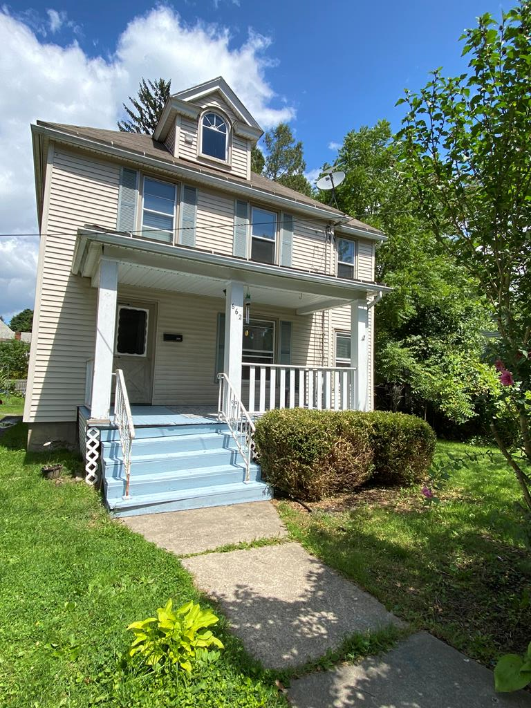 Property Photo:  662 W Third St  NY 14905 