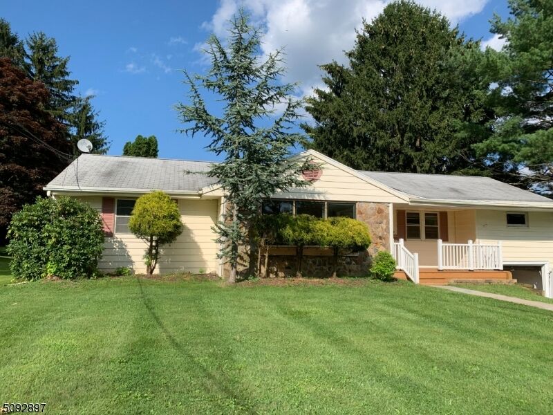 Property Photo: 334 N Prospect St NJ 07882