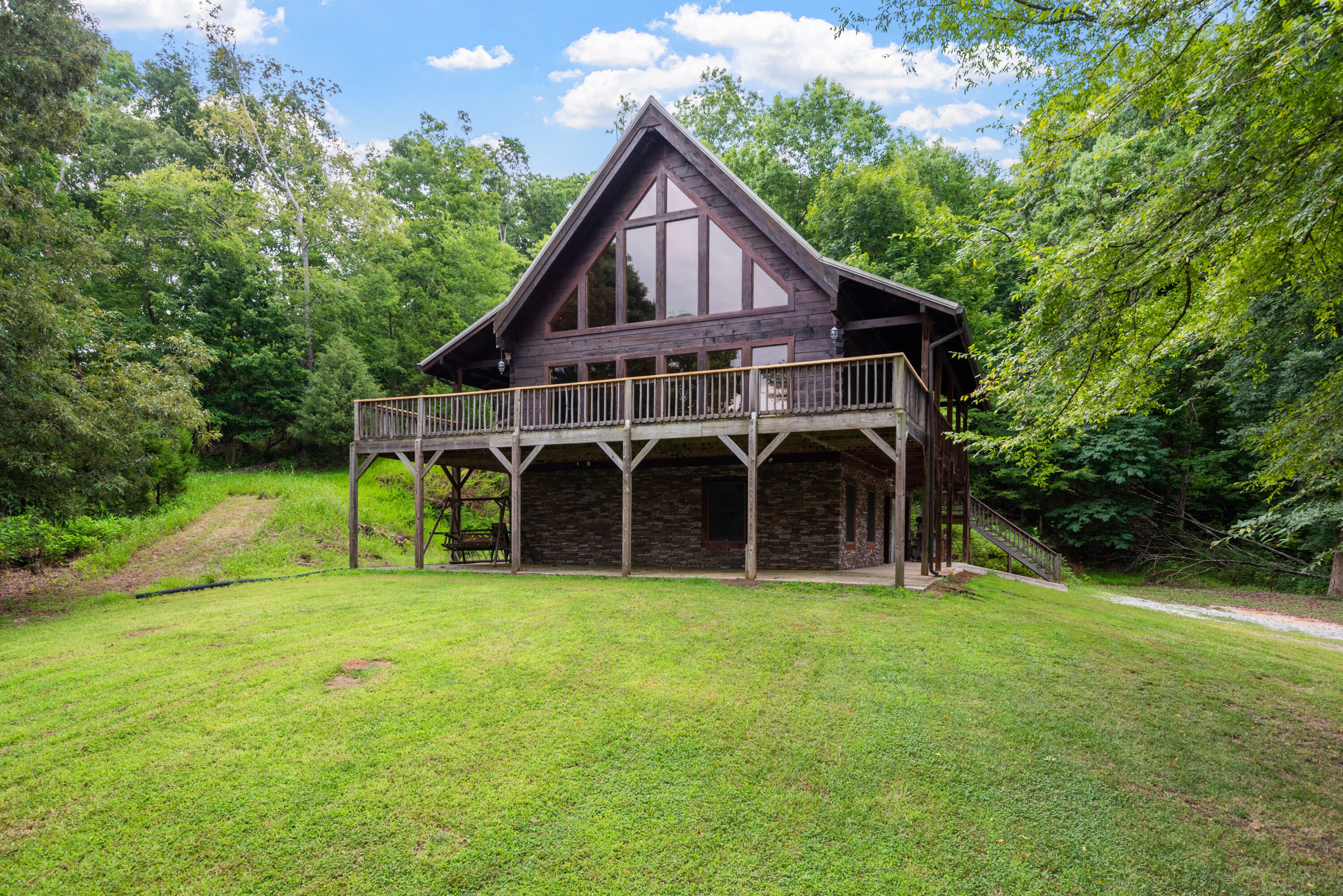 Property Photo:  100 Cherokee Circle  TN 37880 