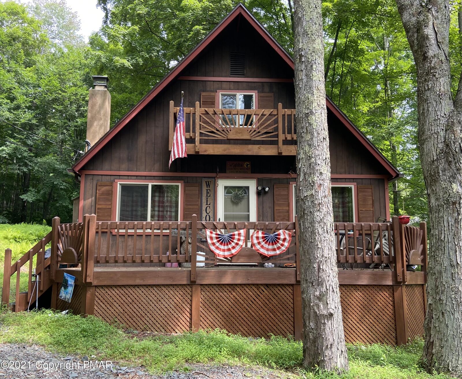 Property Photo: 174 Bushkill Drive PA 18347
