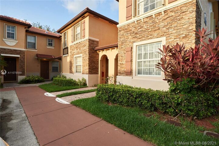 3365 NE 14th Dr 109-16  Homestead FL 33033 photo