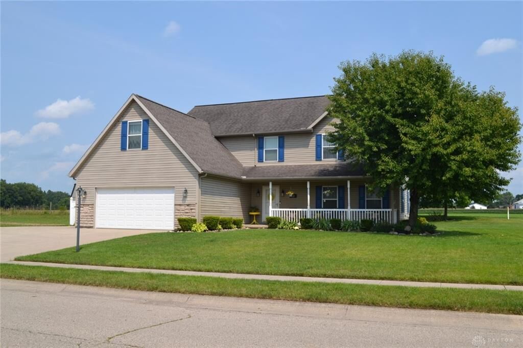 Property Photo: 800 McKees Mill Run OH 45344
