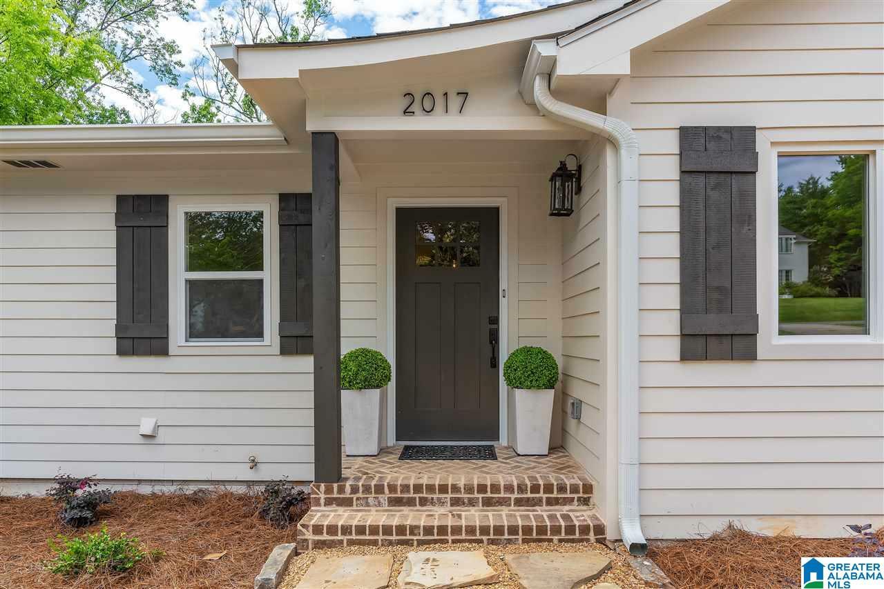 Property Photo:  2017 Southwood Road  AL 35216 