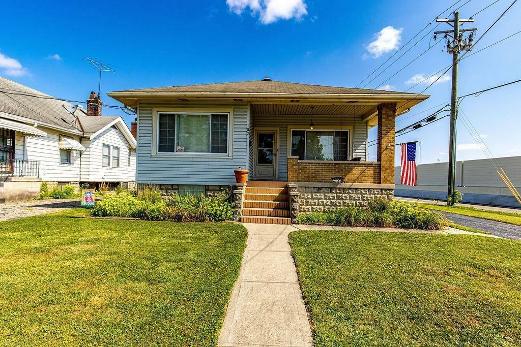Property Photo:  102 Pershing Ave  OH 45215 