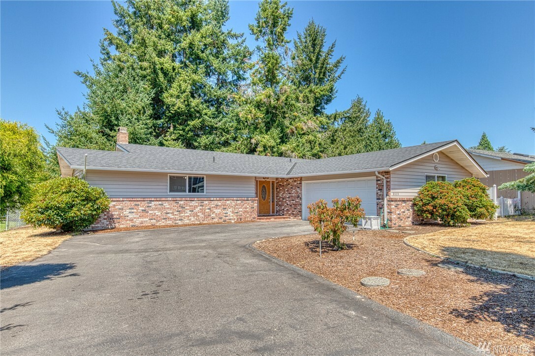 Property Photo: 8819 Colgate Dr W WA 98466