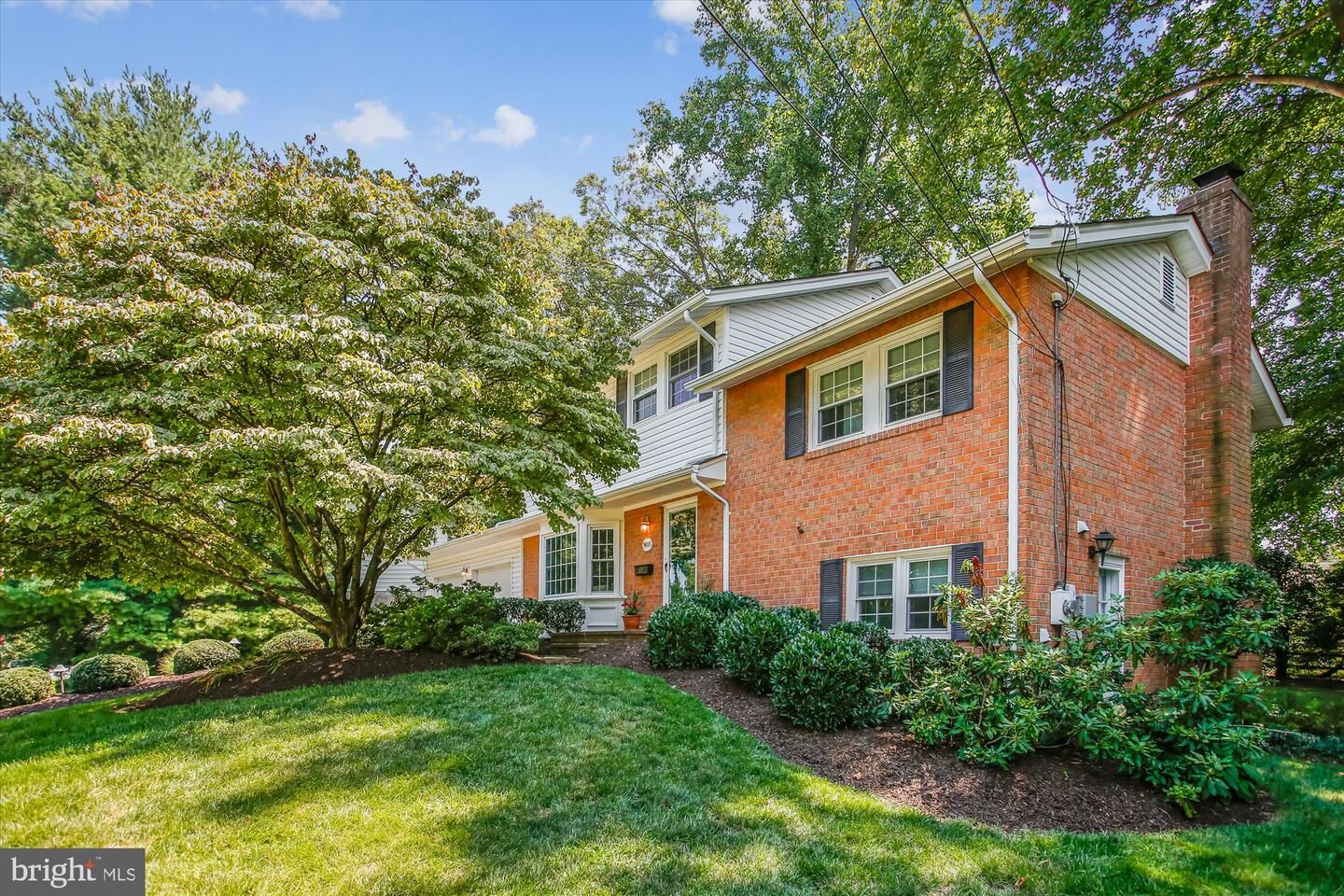 Property Photo:  9803 Limoges Drive  VA 22032 