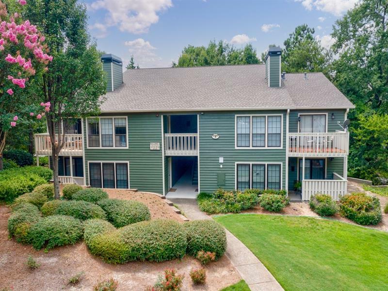 Property Photo:  2636 Vinings Central Drive SE  GA 30339 