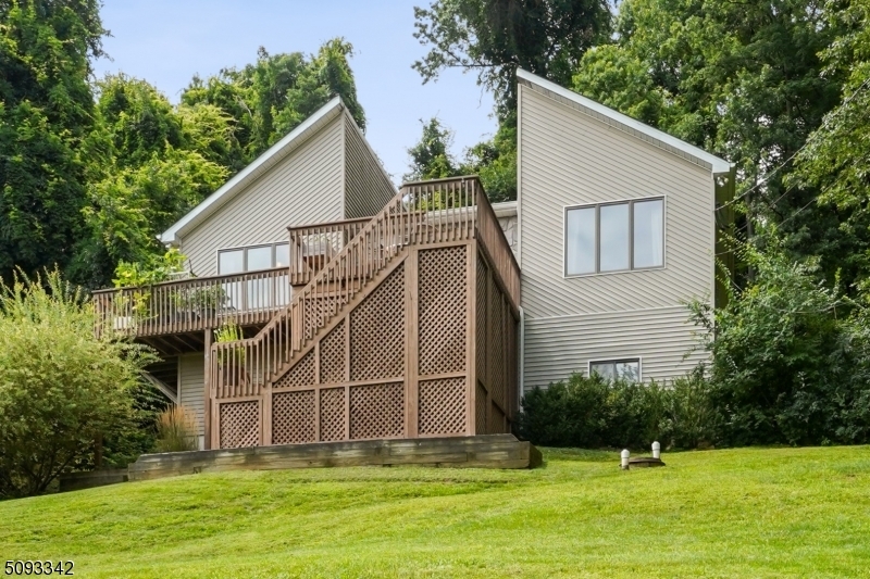 Property Photo:  542 River Rd  NJ 07928 