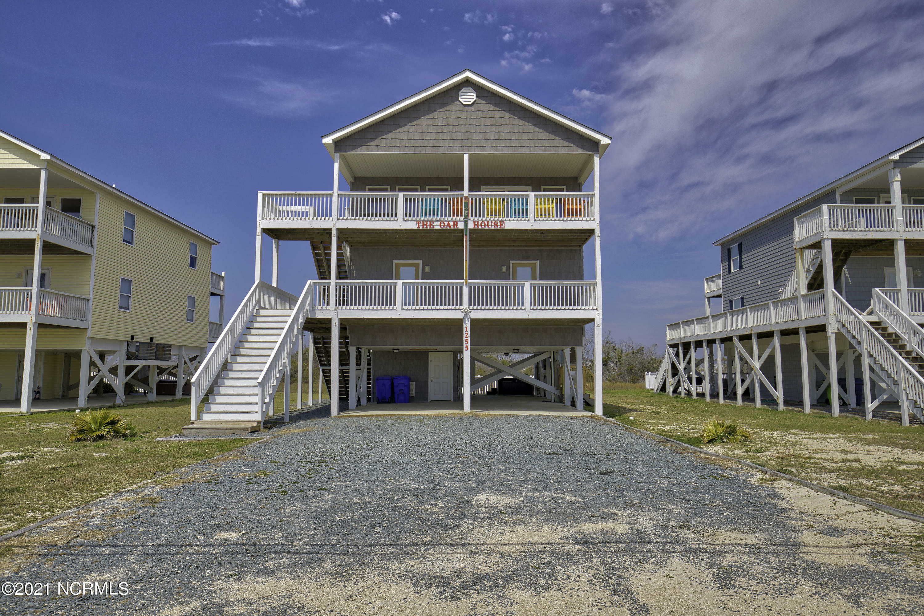 Property Photo:  1255 New River Inlet Road  NC 28460 