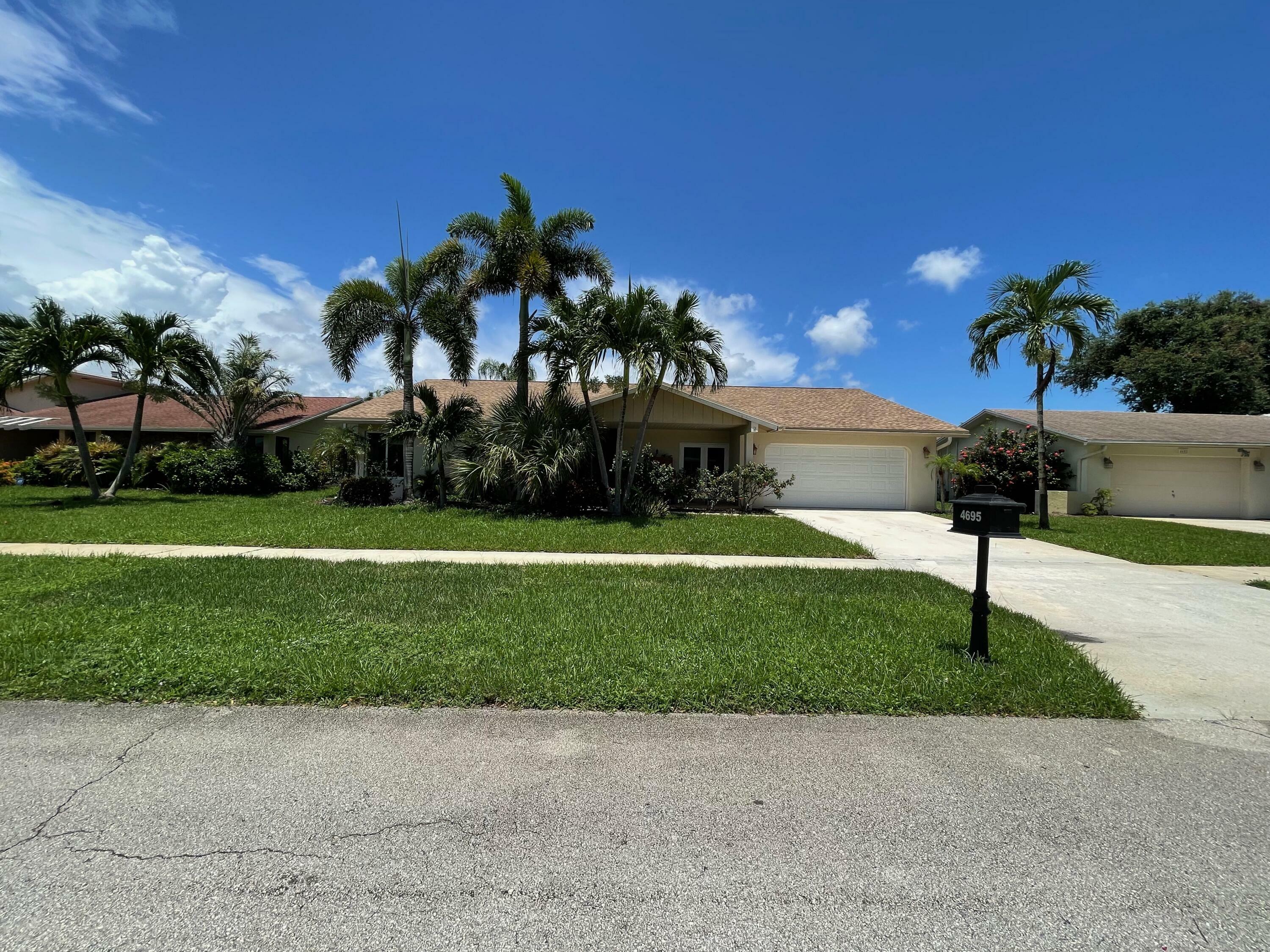 Property Photo:  4695 Brandywine Drive  FL 33487 