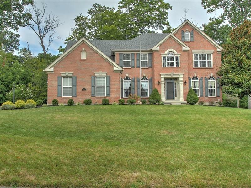 Property Photo: 665 Polo Woods Dr OH 45244