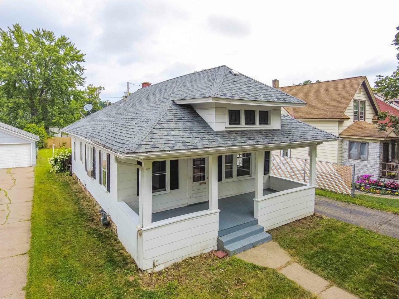 Property Photo:  120 Weston Avenue  WI 54403 