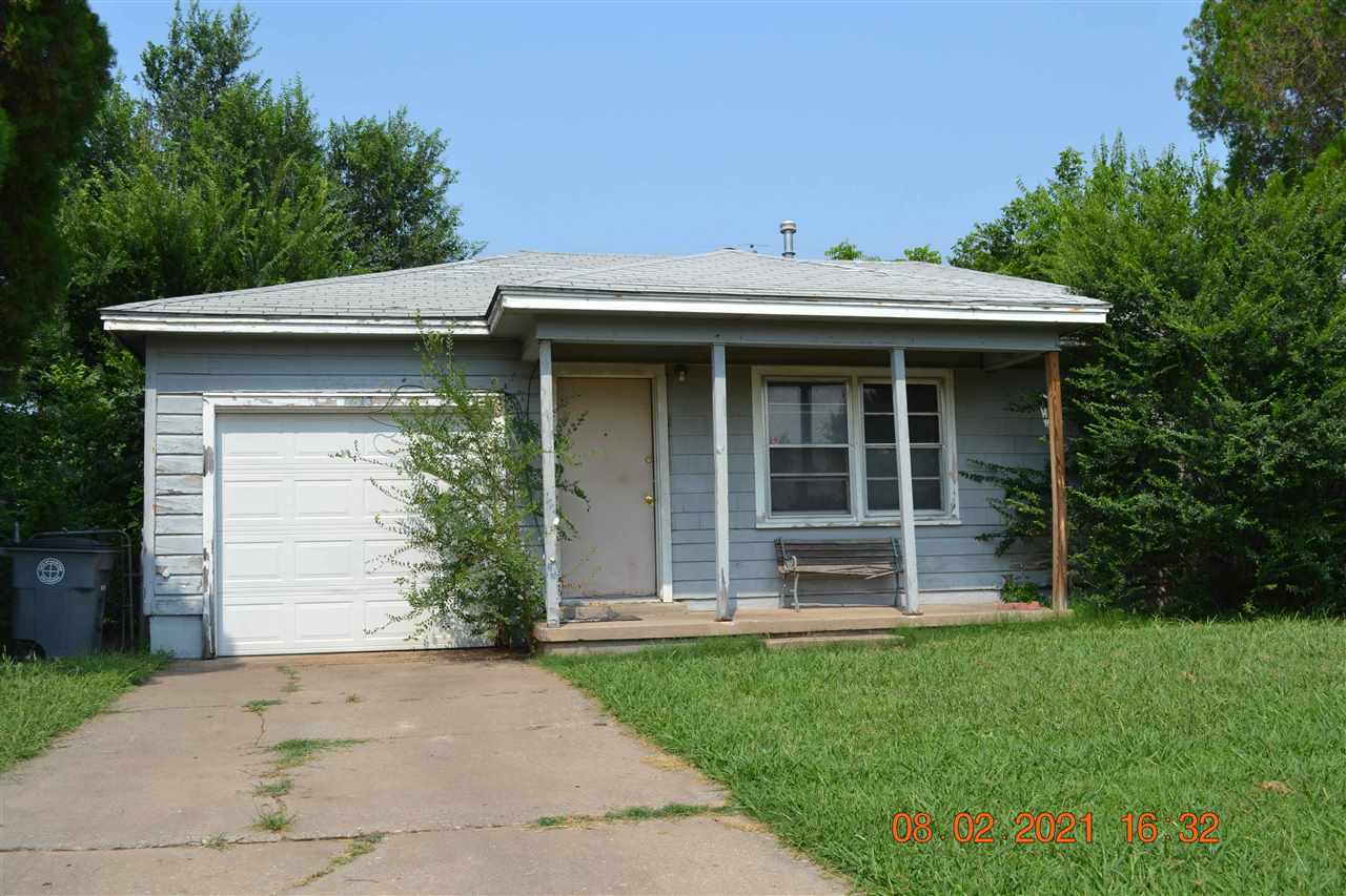 Property Photo:  2813 NW 24th St  OK 73505 