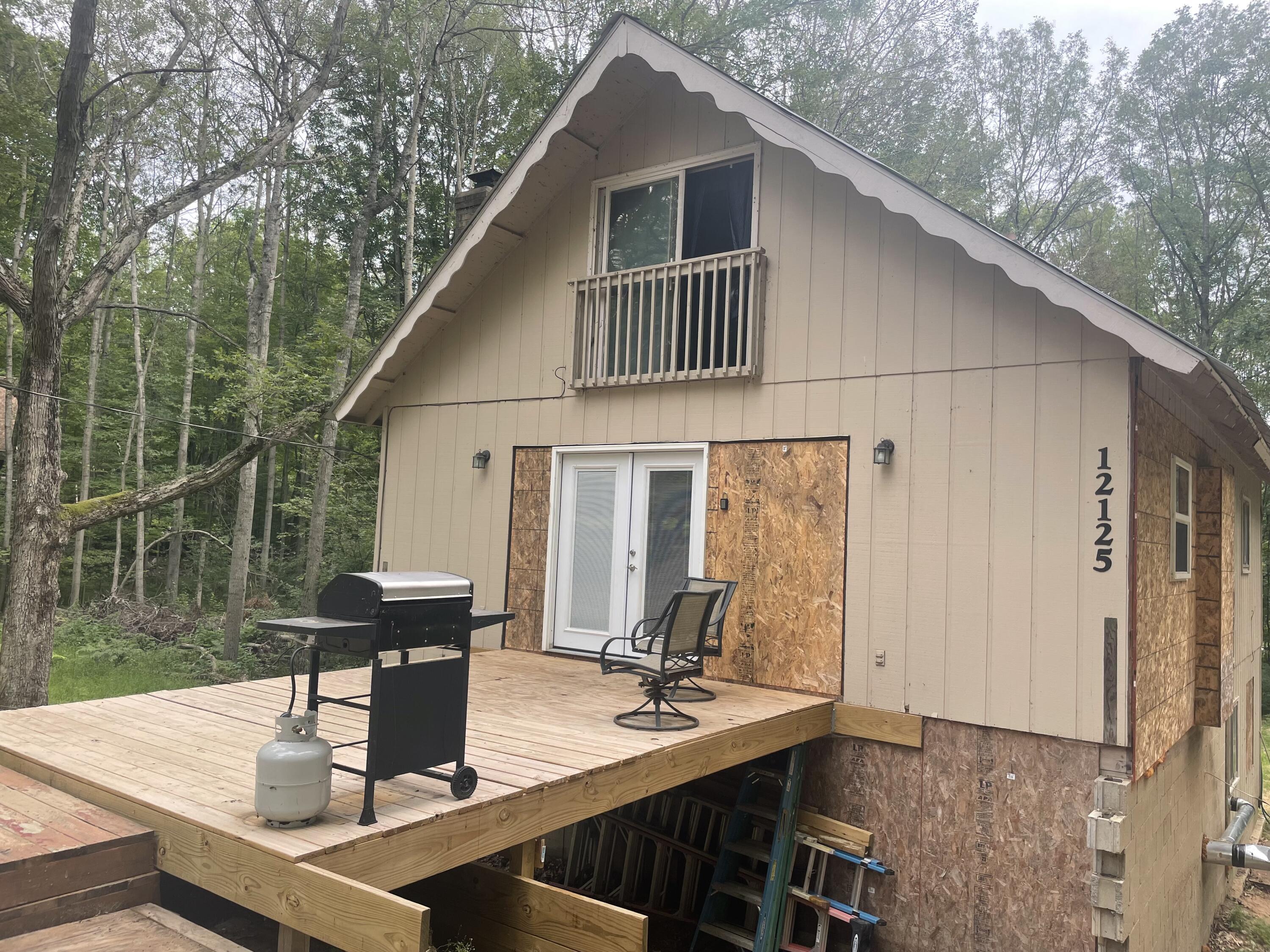 Property Photo:  12125 Belle Isle Drive  MI 49346 