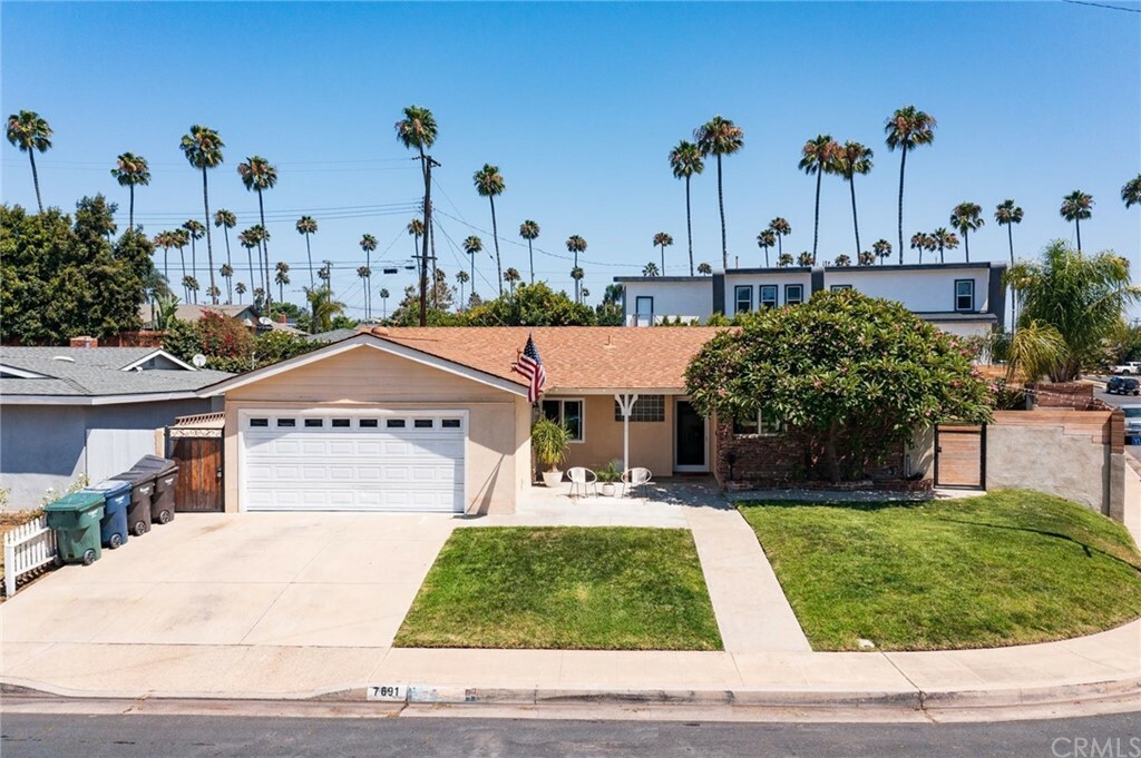 Property Photo: 7691 Yukon Drive CA 92648
