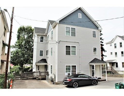 Property Photo:  8 S Harlem St  MA 01610 