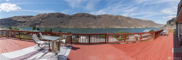 Property Photo: 32562 NE Palisades Rd WA 99115