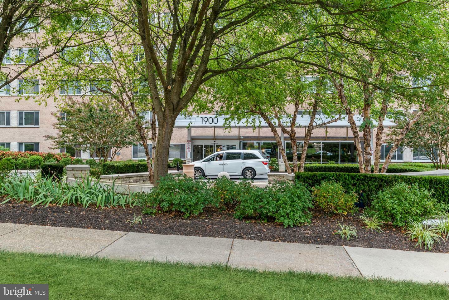 Property Photo: 1900 Lyttonsville Road 108 MD 20910