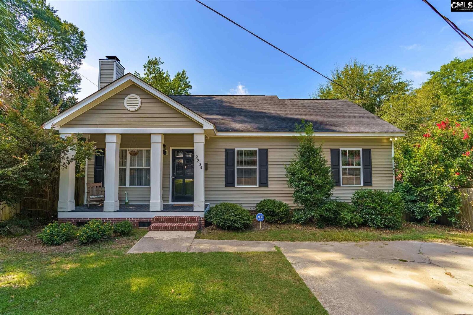 Property Photo:  2304 Superior  SC 29205-3878 