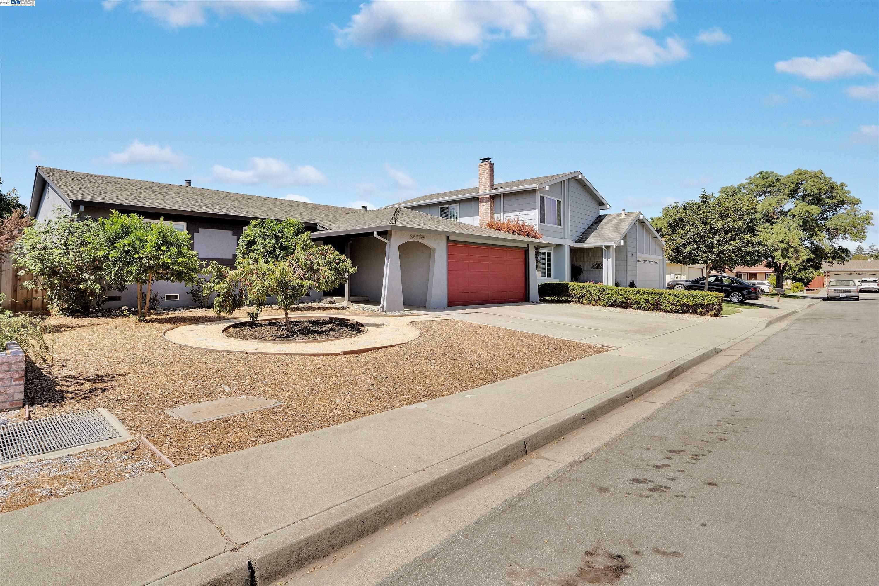 Property Photo:  34459 Raindeer Ct  CA 94555 