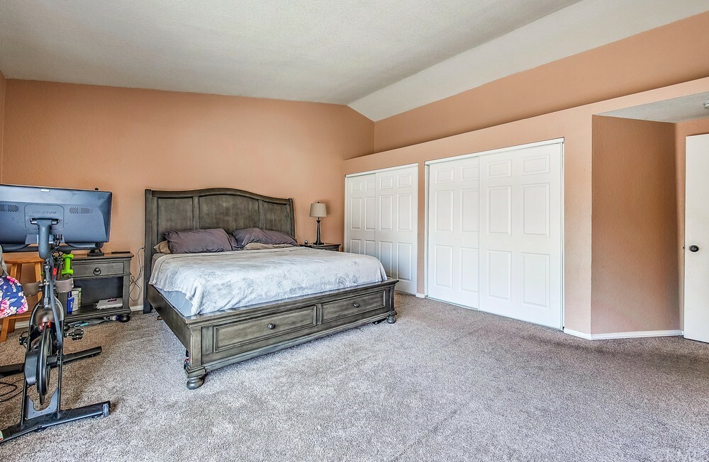 Property Photo:  2239 N Yucca Avenue  CA 92377 