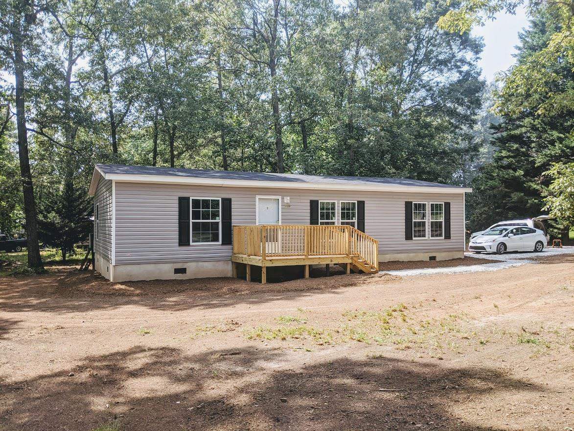 Property Photo:  150 Highland Hills Dr  SC 29322 