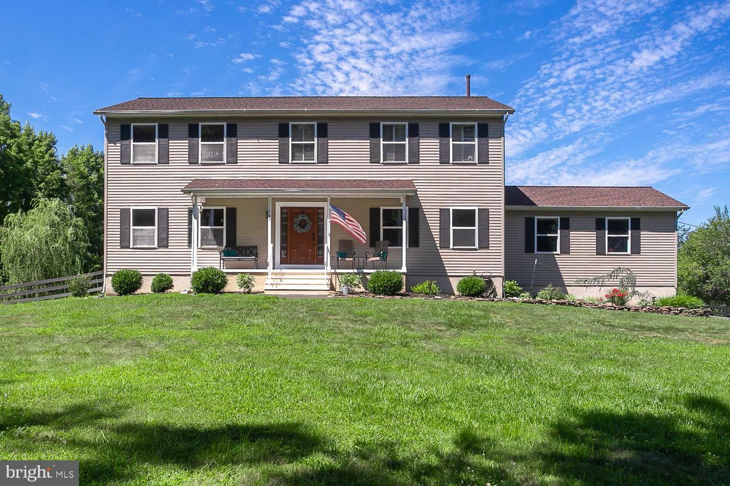 Property Photo:  157 Folwell Station Road  NJ 08041 